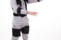 exoesqueleto con textiles ‘inteligentes’ para reducir lesiones en brazos, hombros y cuello